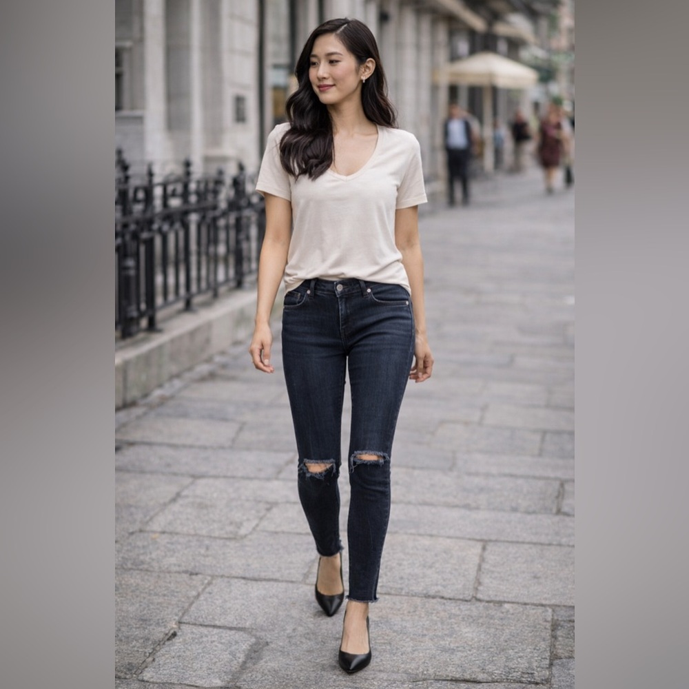 J Brand Dark Blue Ripped Skinny Jeans